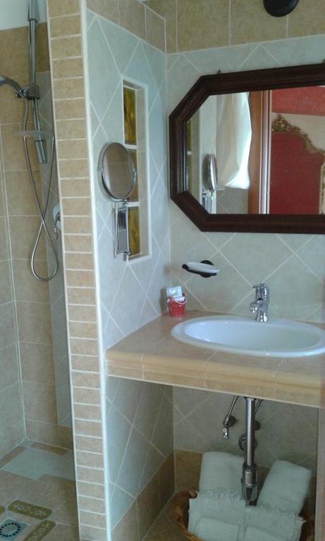 Olimpo Palace Affittacamere Scilla Cameră foto